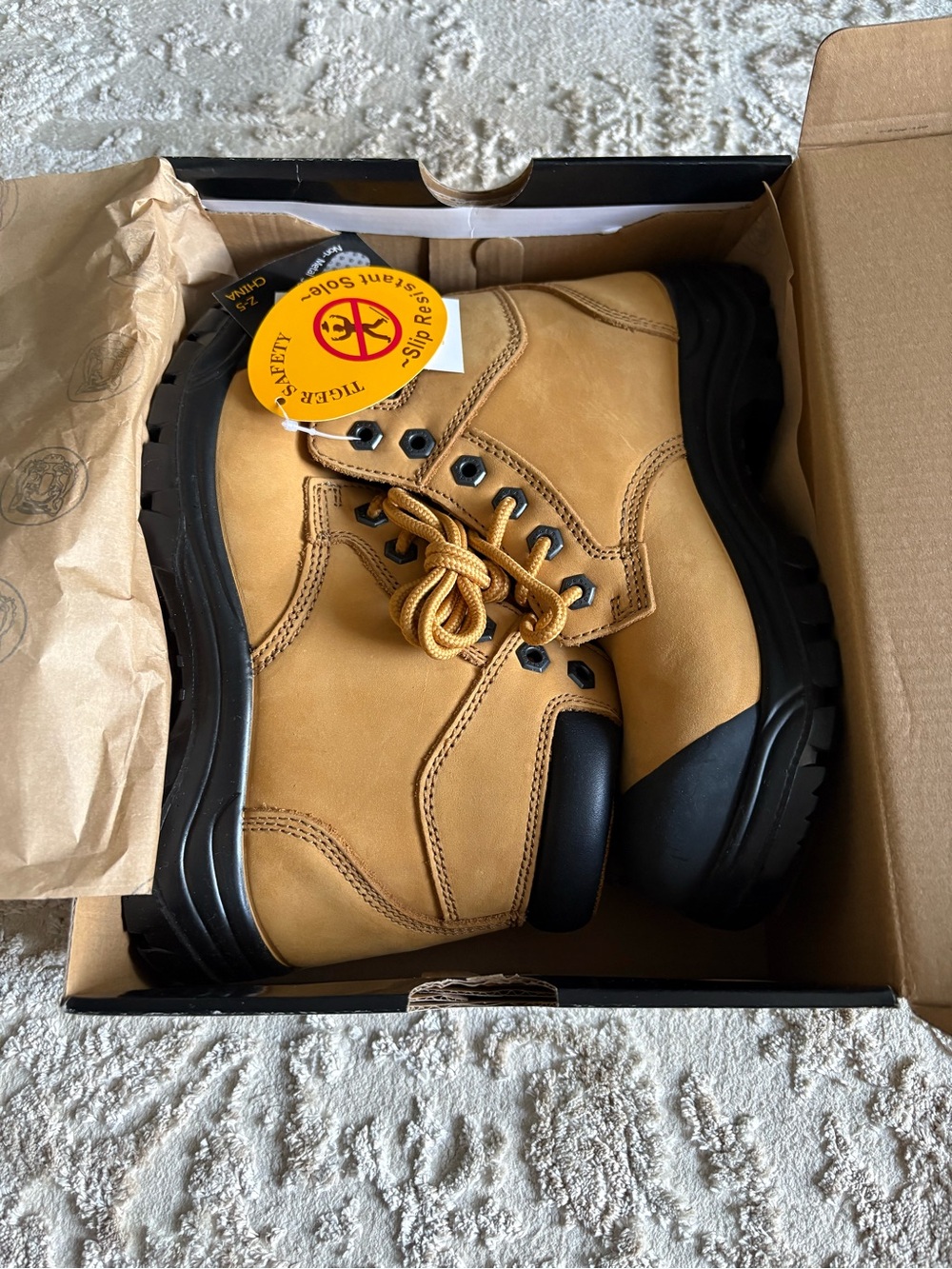 Women's 6-inch Work Boot Size 7.5